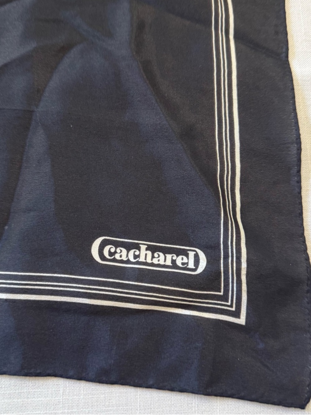 Cacharel Black and White Silk Small Scarf - Picture 4 of 4